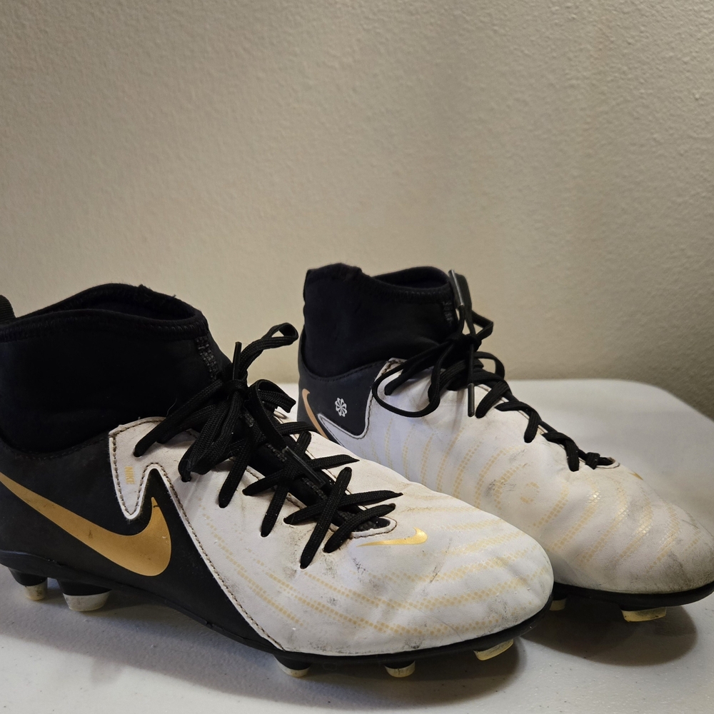 Nike Phantomluna Black and White Soccer Cleats with Gold Swoosh